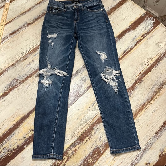 Judy Blue Denim - Judy Blue Jeans Women’s Size 5 /27 Distressed Mid Rise Medium Wash Boyfriend Fit